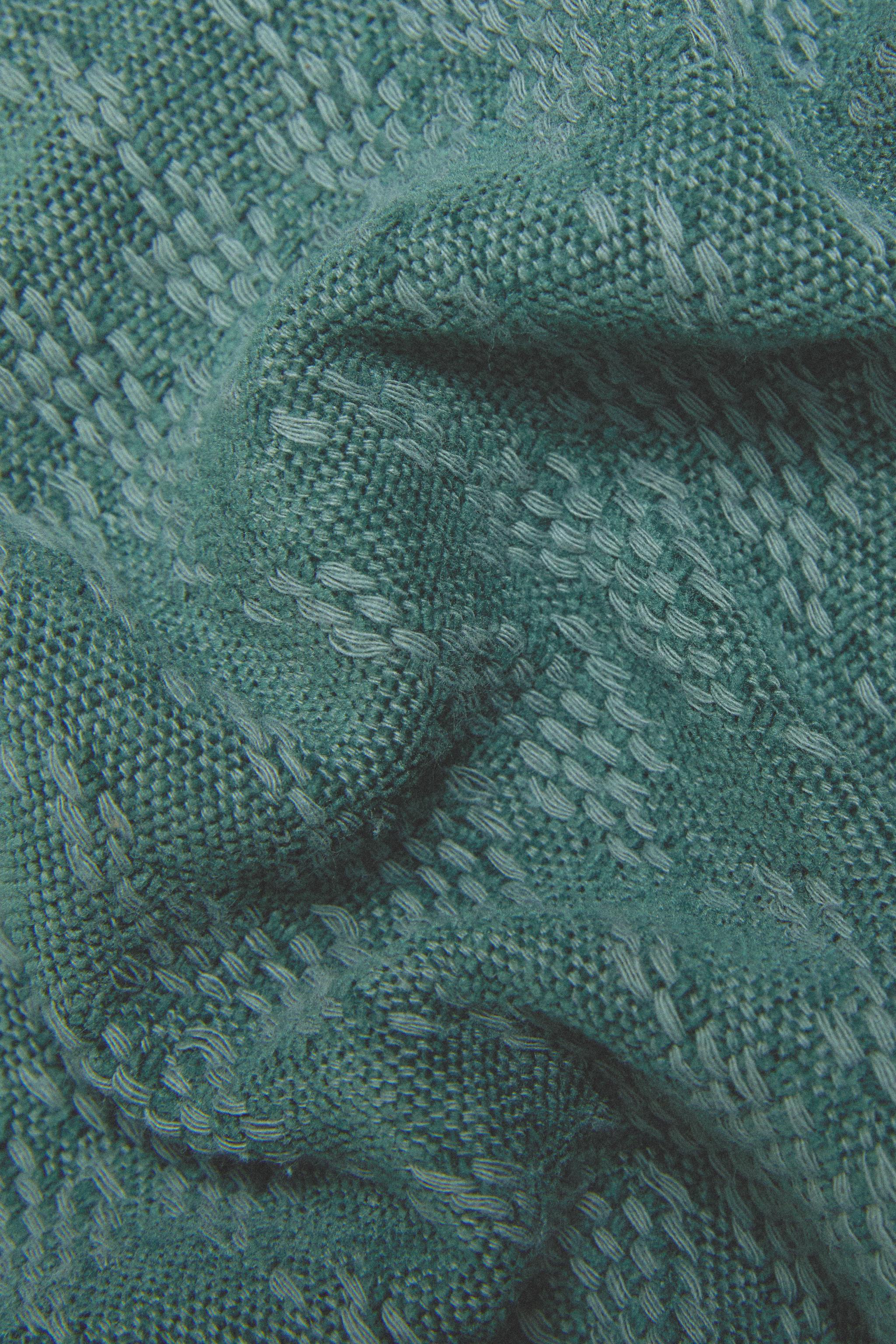 COUVERTURE CHENILLE JACQUARD